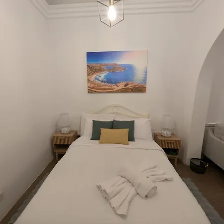 Unique 1 Bedroom Prime Location In *