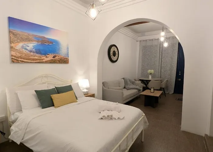 Unique 1 Bedroom Prime Location In *